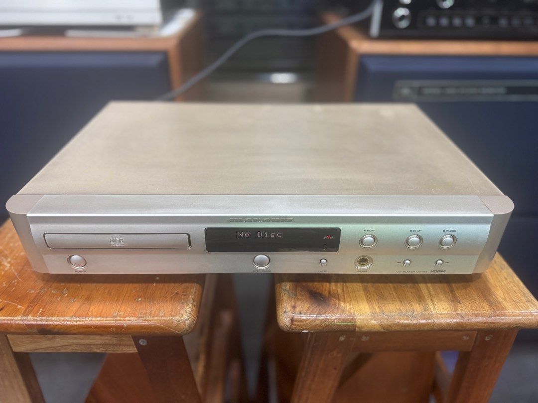 Marantz CD 19A CD player. No remote.