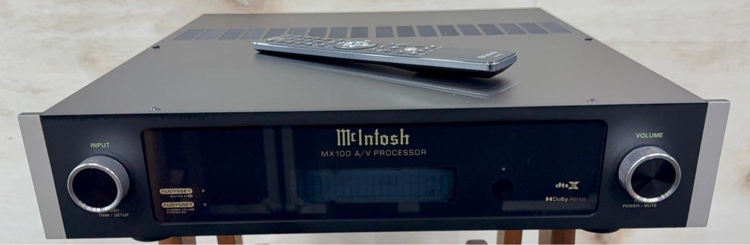 McIntosh MX100 A/V Processor – Local Set