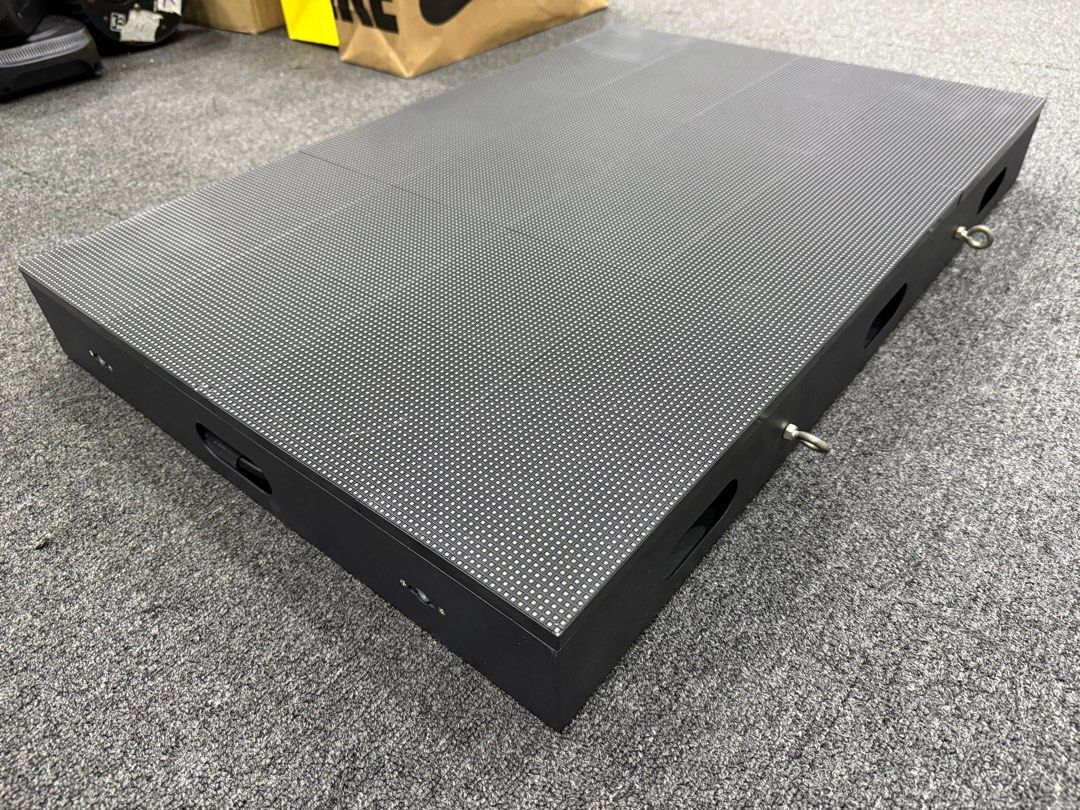 Used P4 indoor LED Screen