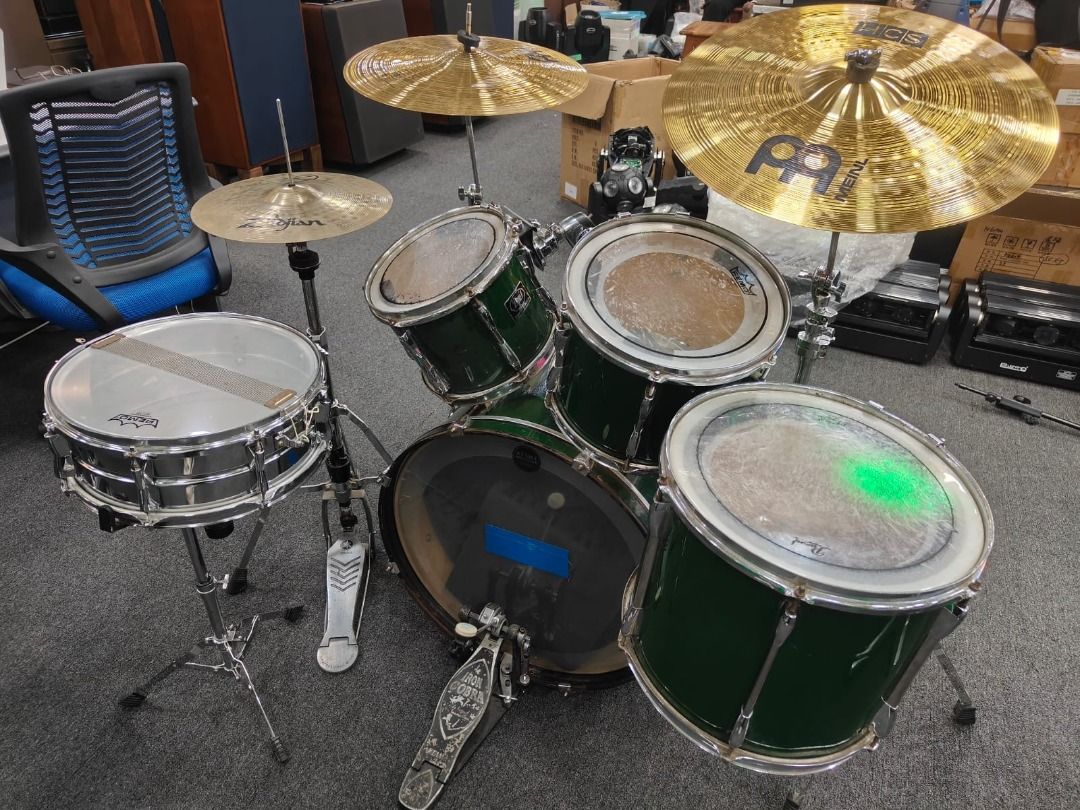Used Pearl dum set