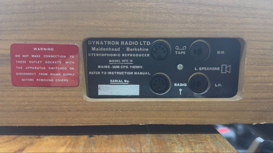 Vintage Garrard turntable with receiver built in - Image 8